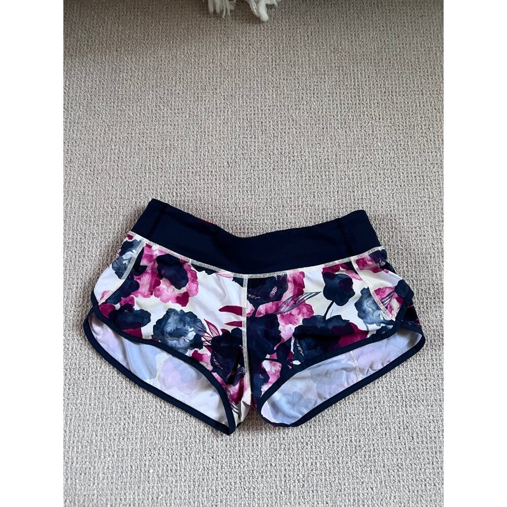Lululemon Floral Speed Up Shorts